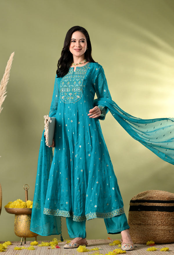 Gleaming Grace Light Green Suit