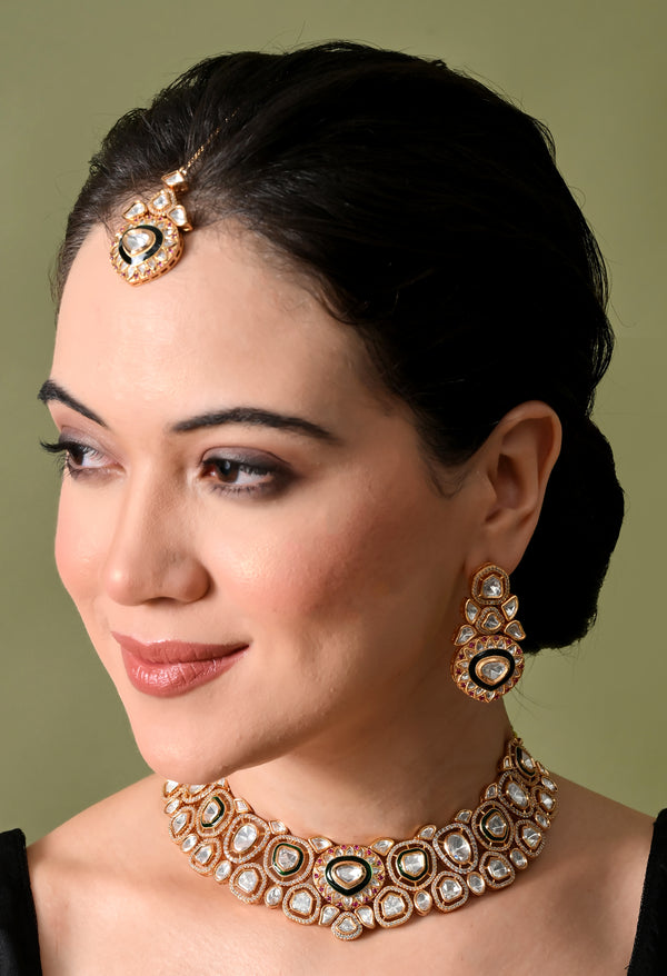 Dazzling Elegance Artistic Necklace Set
