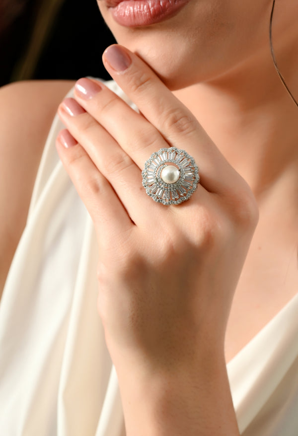 Graceful Pearl Radiance Halo Ring